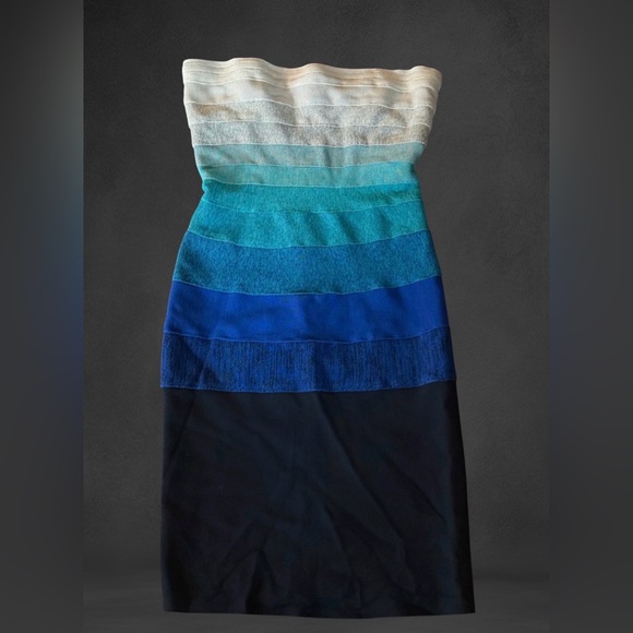 Guess by Marciano Dresses & Skirts - Guess by Marciano Strapless Ombre Bandage Dress in White and Blue Tones